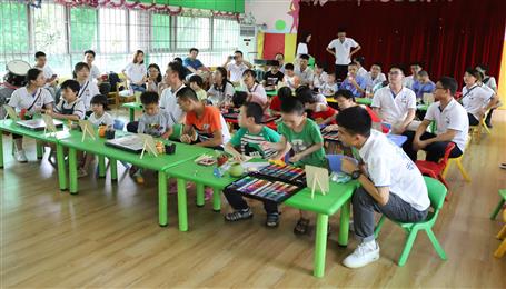 冶建青年走進兒童福利院，帶去愛的“綠動”