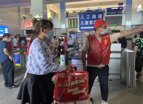 冶建公司開展志愿服務(wù)活動