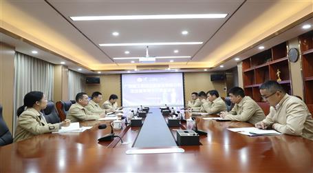 覃振華：青年員工要有格局、有能力、有擔當