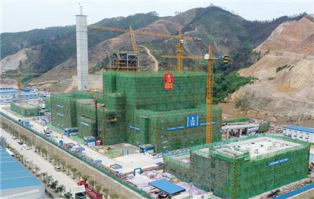 提升“三力”爭創(chuàng)佳績︱桂華分公司融安縣生活垃圾焚燒發(fā)電項目主廠房結(jié)構(gòu)封頂