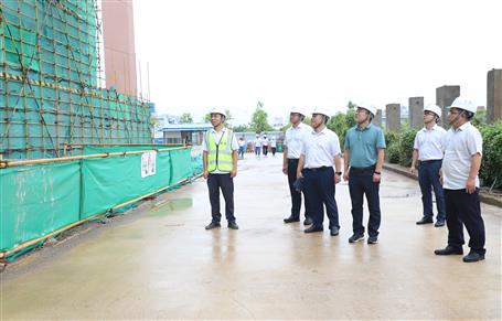 廖立波到桂華分公司項目開展安全生產(chǎn)質量綜合大檢查